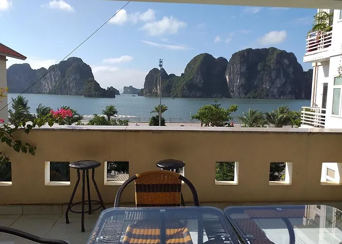 Ha Long Lily Homestay