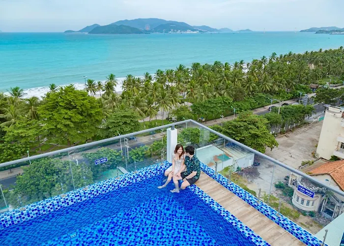 Azura Gold Hotel&Apartment