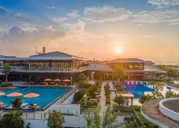 Premier Village Ha Long Bay Resort