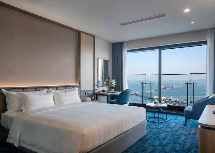 Wyndham Garden Legend Halong