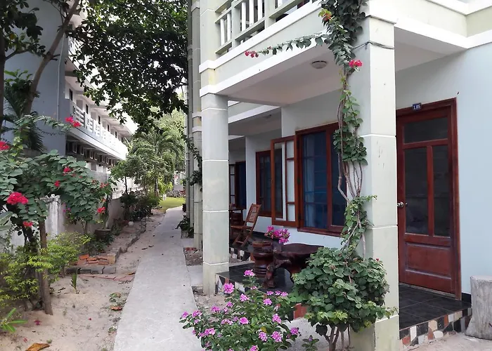Bach Duong Hotel