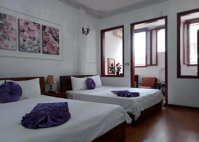 Iris Legend Hotel