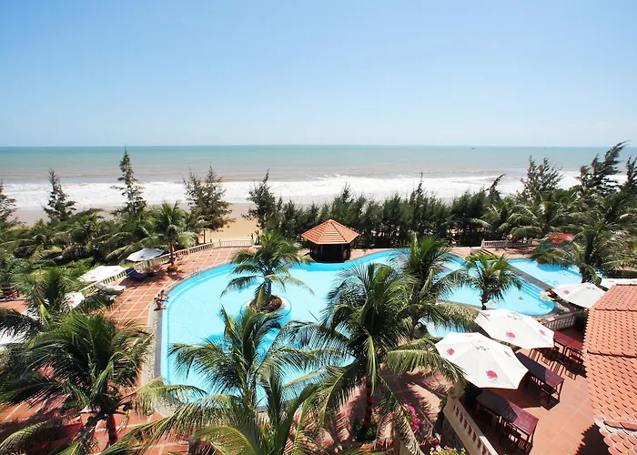 Golden Coast Resort & Spa