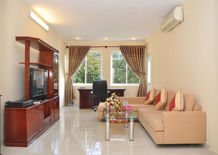 Lam Son Hotel & Apartments