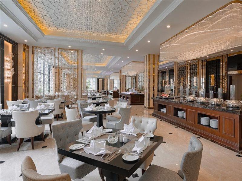 Melia Vinpearl Phong Rivera Hotel
