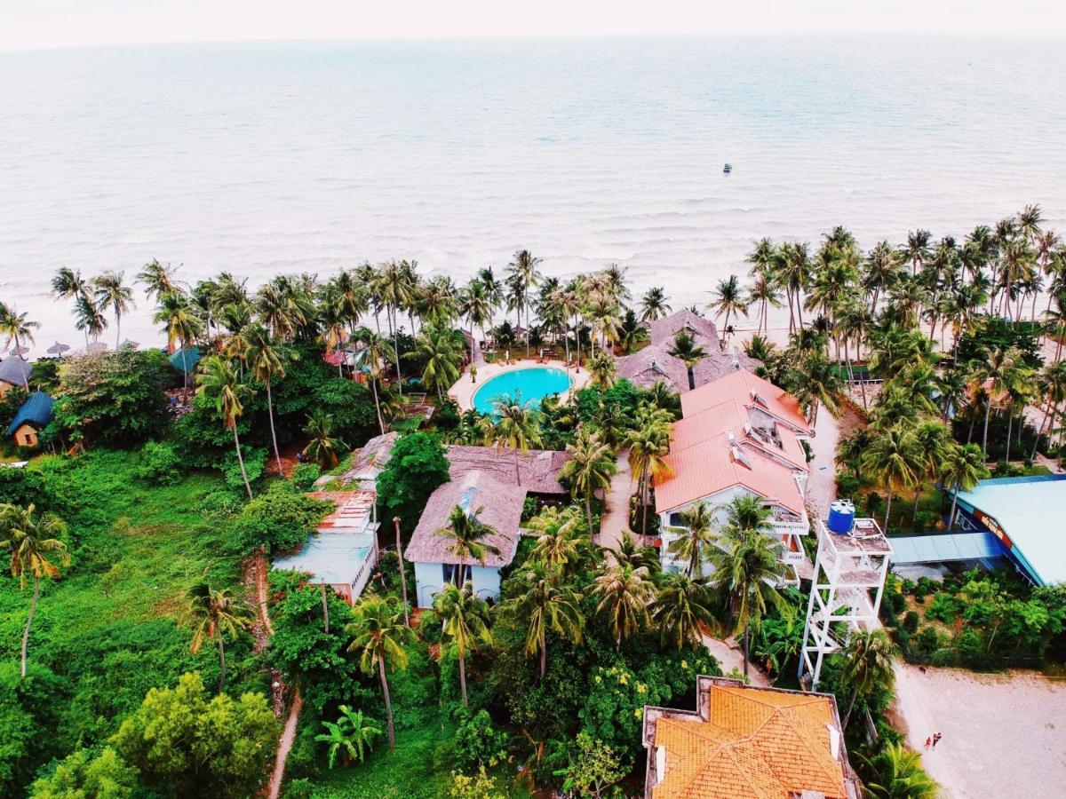 Little Paris Resort 4*