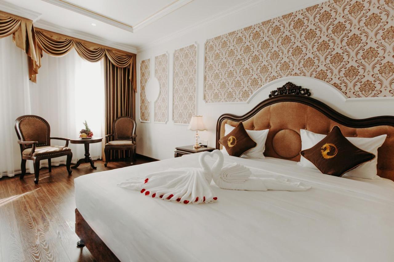 Dragon Legend Hotel