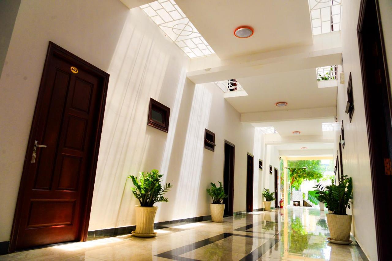Nohana Hotel 2*