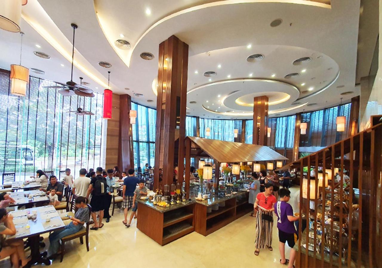 Khách sạn Palace 4*