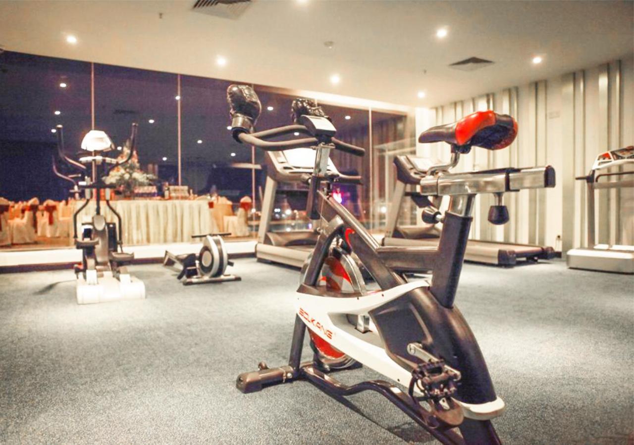 Palace Khách sạn 4*