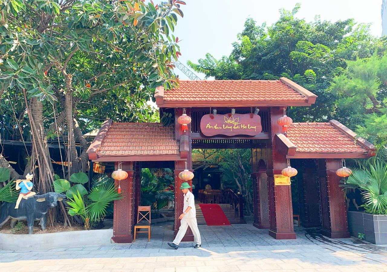 Khách sạn Palace