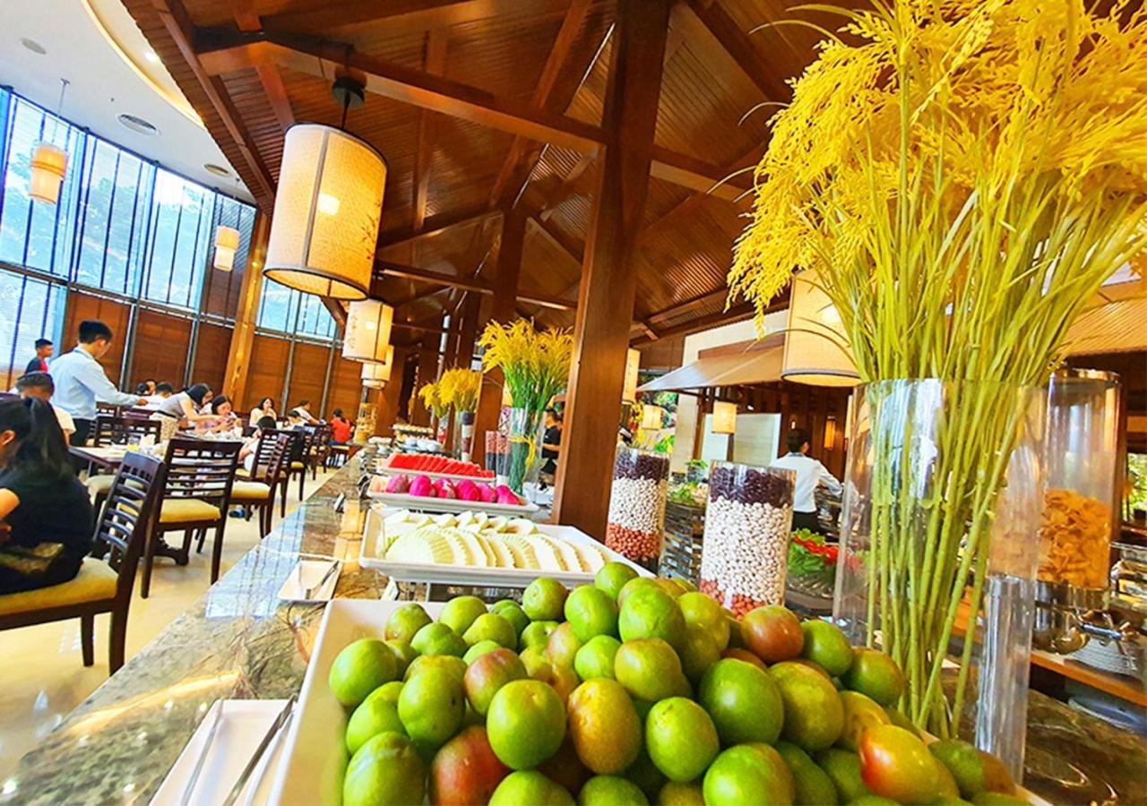 Khách sạn Palace 4*