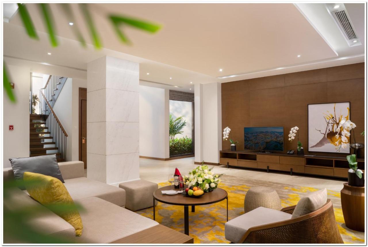 Premier Village Bay Resort 5*
