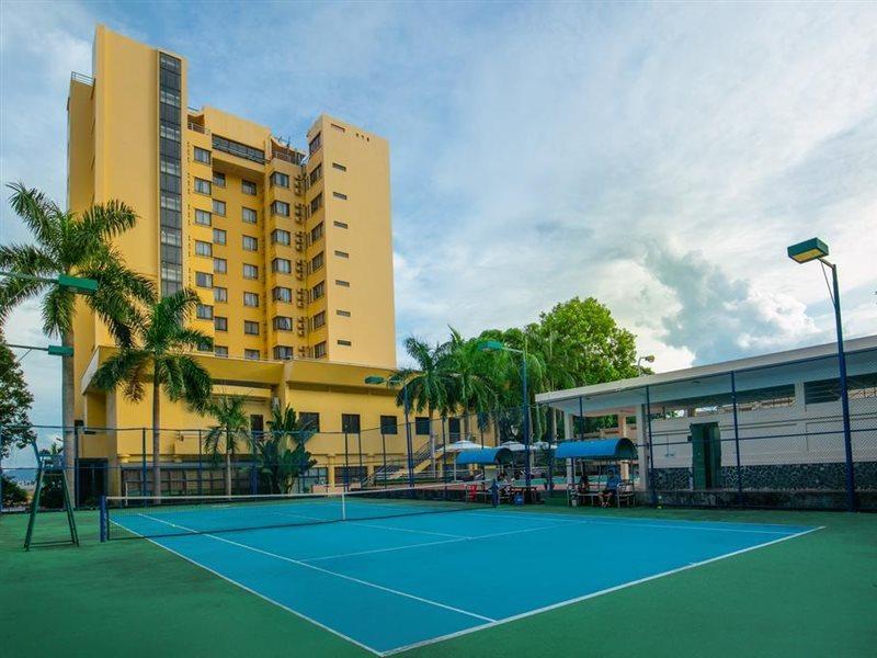 Khách sạn Halong Pearl 4*