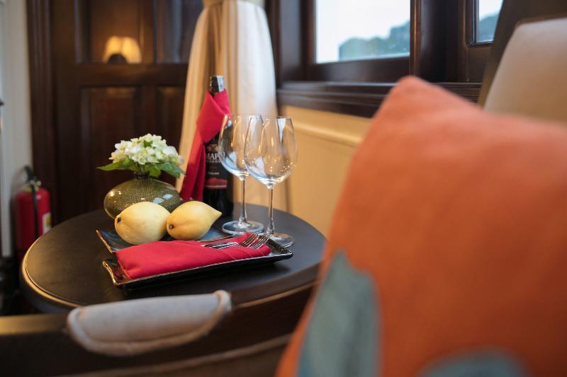 Athena Royal Cruise - Luxury In Halong Bay