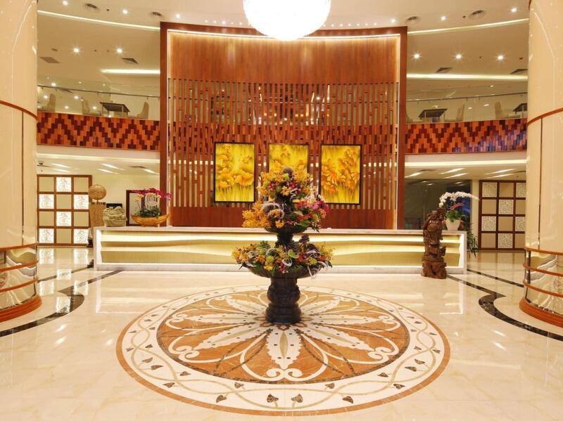 Hotel Bavico International