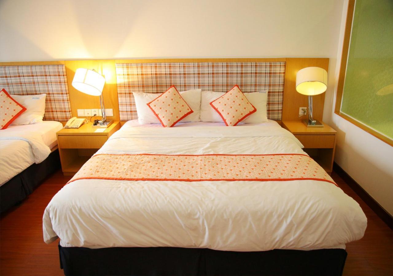 Hotel Bavico International 4*