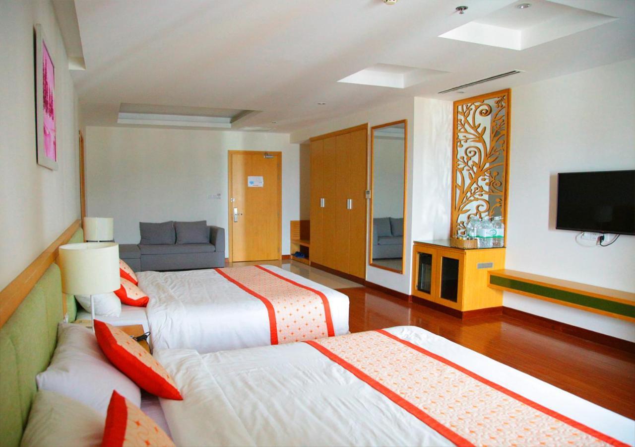 Hotel Bavico International