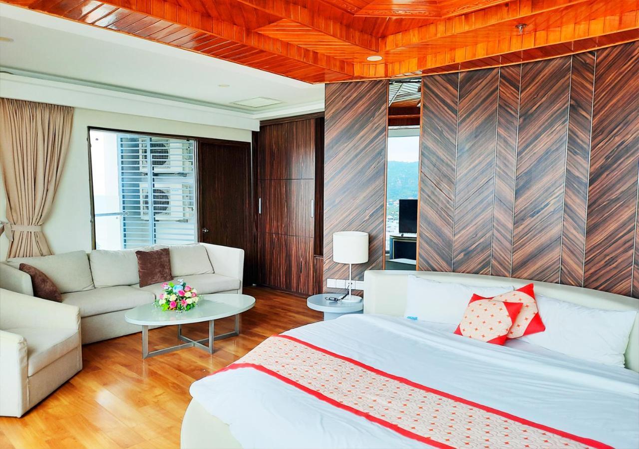 Bavico International Hotel 4*