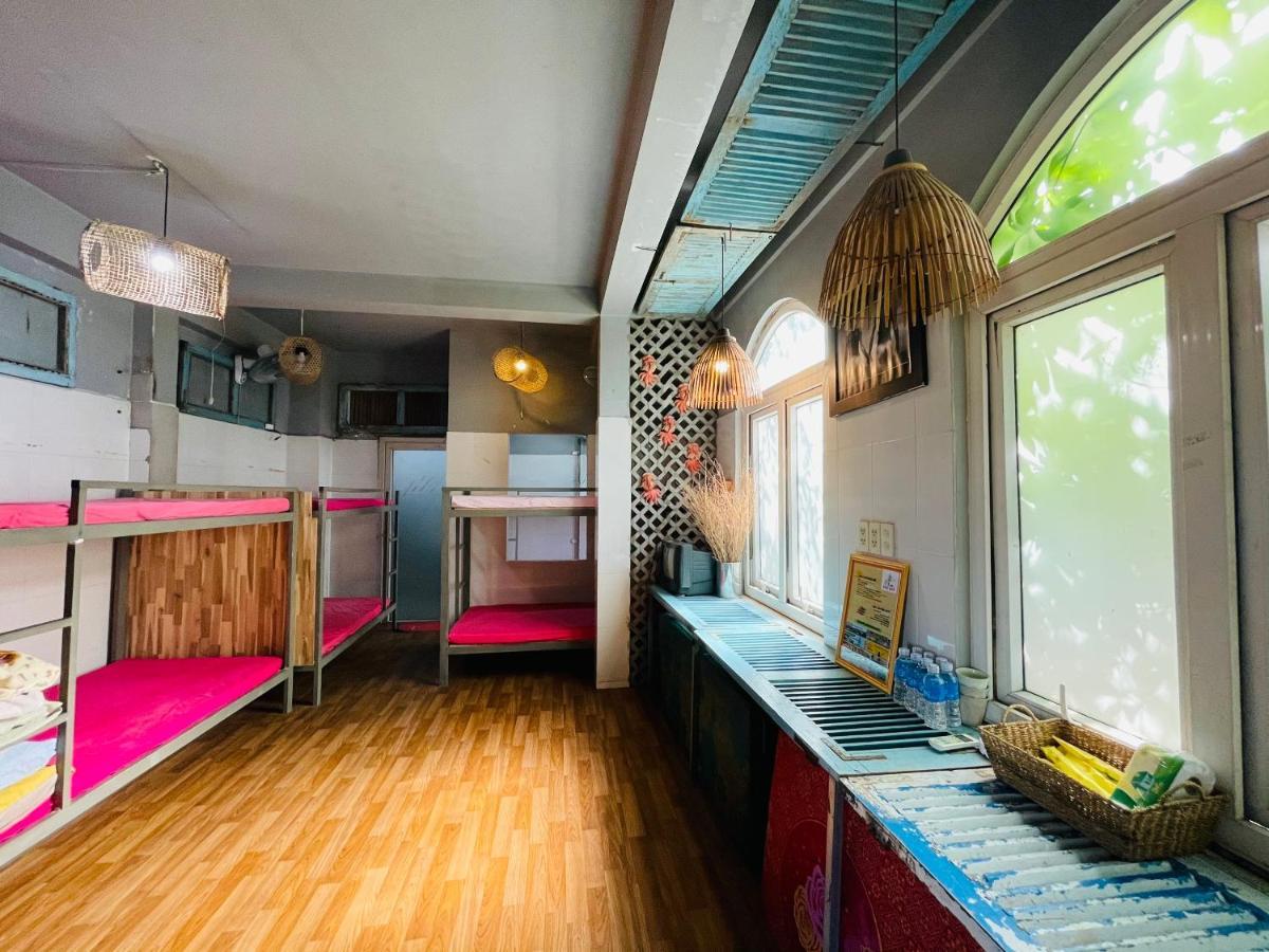 Khách sạn Nha Que Homestay
