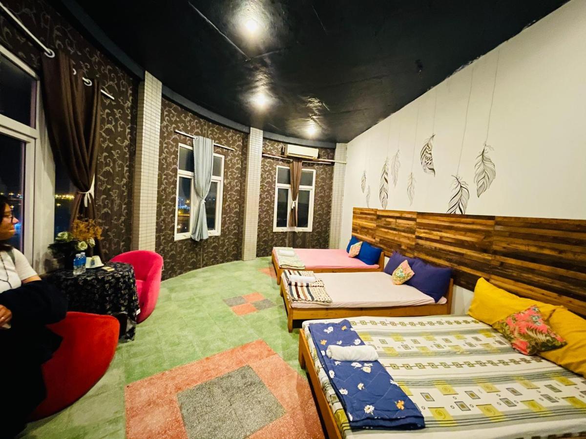 Nha Que Homestay Khách sạn