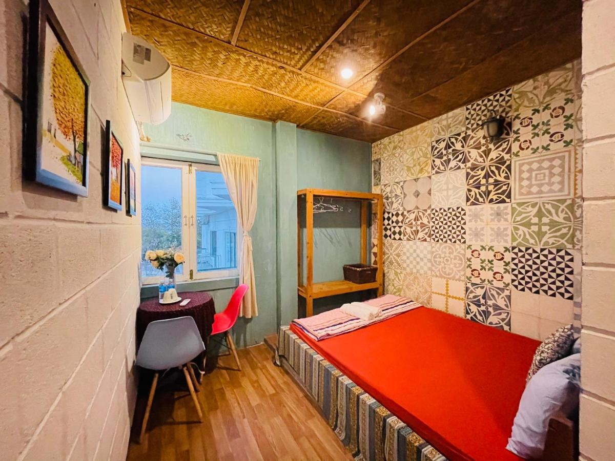 Khách sạn Nha Que Homestay *