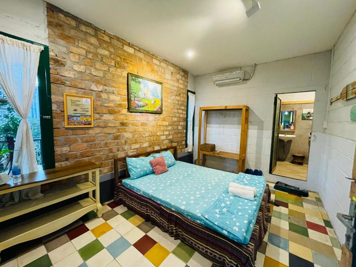 Nha Que Homestay Khách sạn
