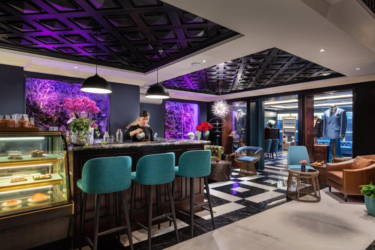 Aira Boutique & 4* Hanoi