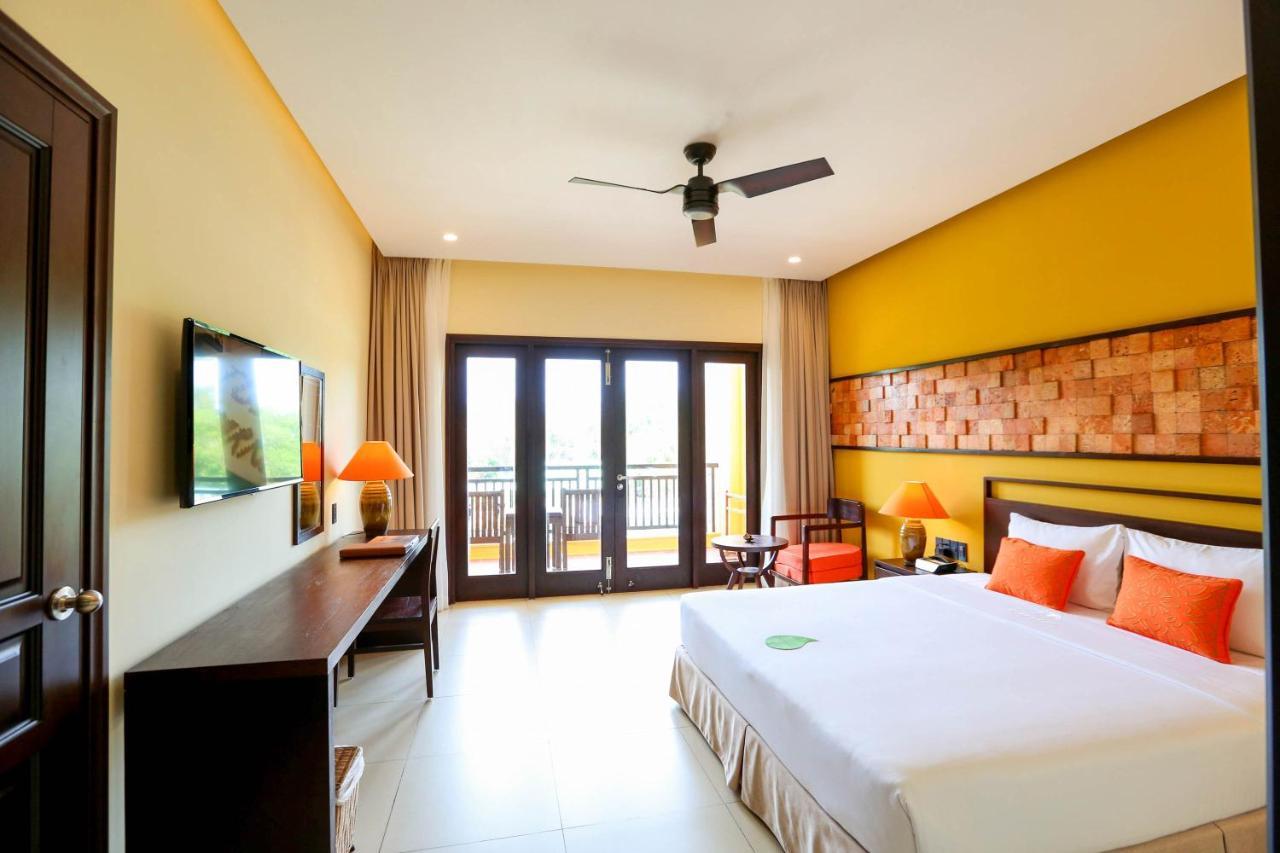Pandanus Resort 4*