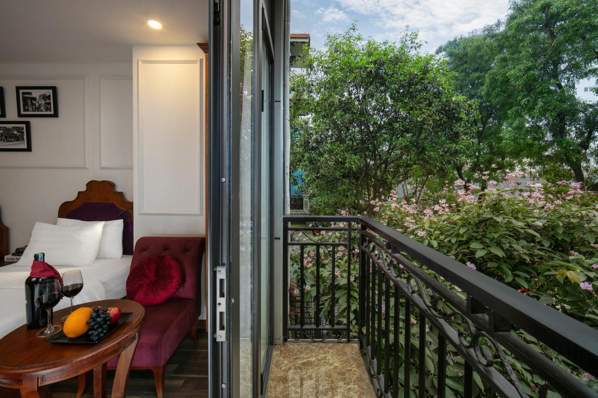 Vision Premium Khách sạn 3*