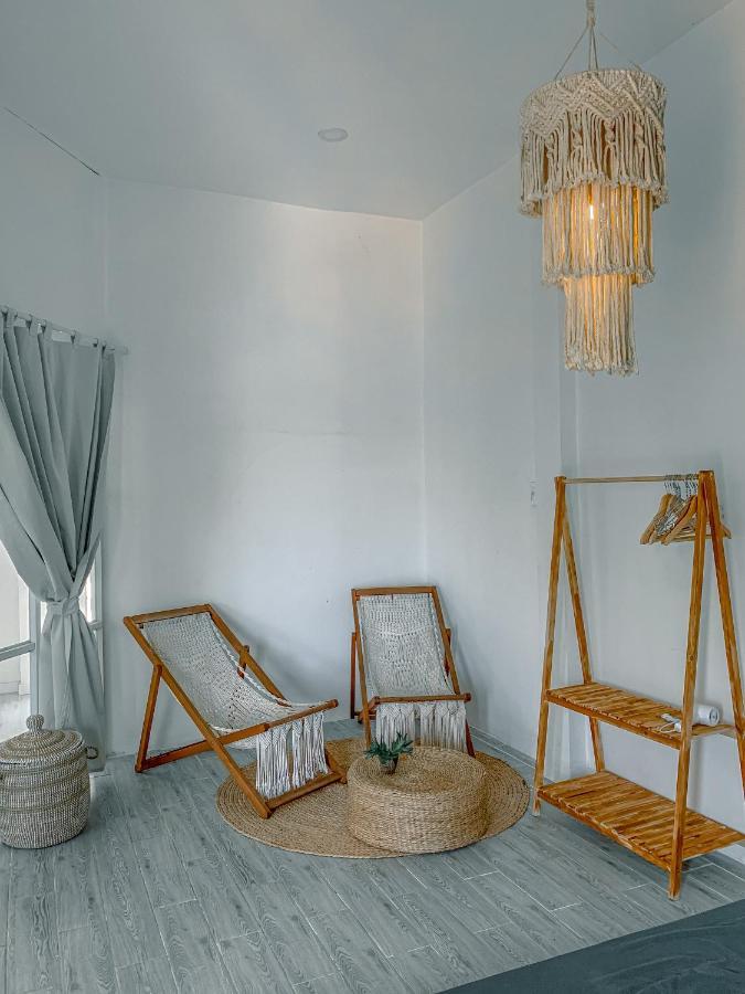 Chon's Dock & House Lease Apartment