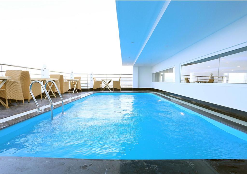 Majestic Star Hotel