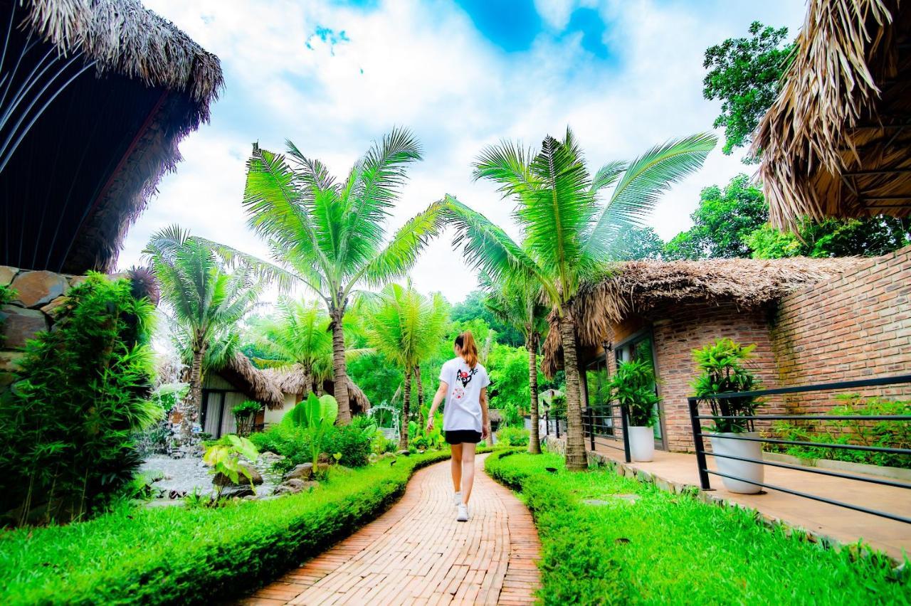 Khu nghỉ mát Tropical Villas