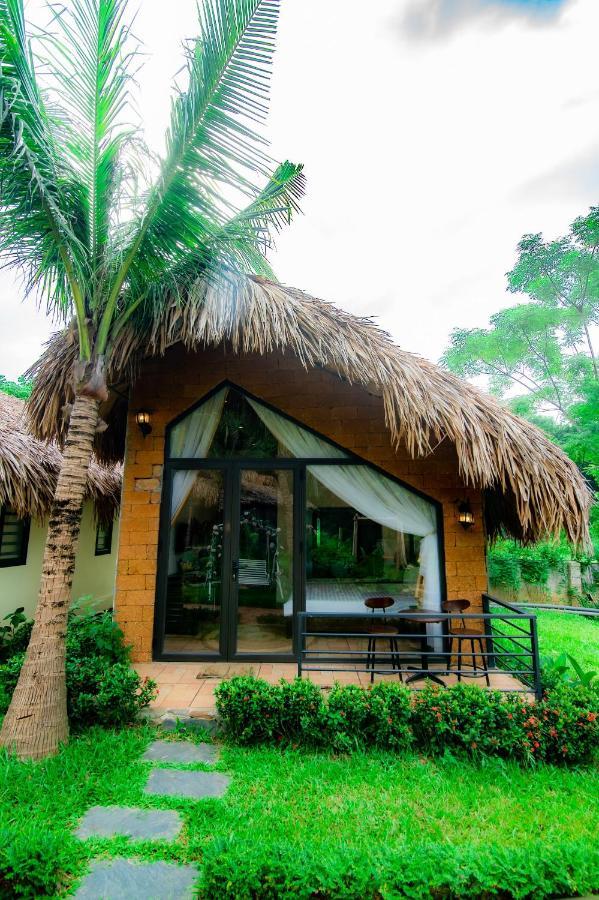 Tropical Villas Khu nghỉ mát *