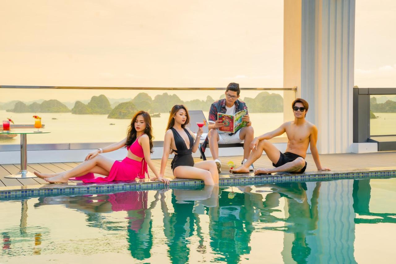 Paddington Halong Bayview Hotel Ha Long