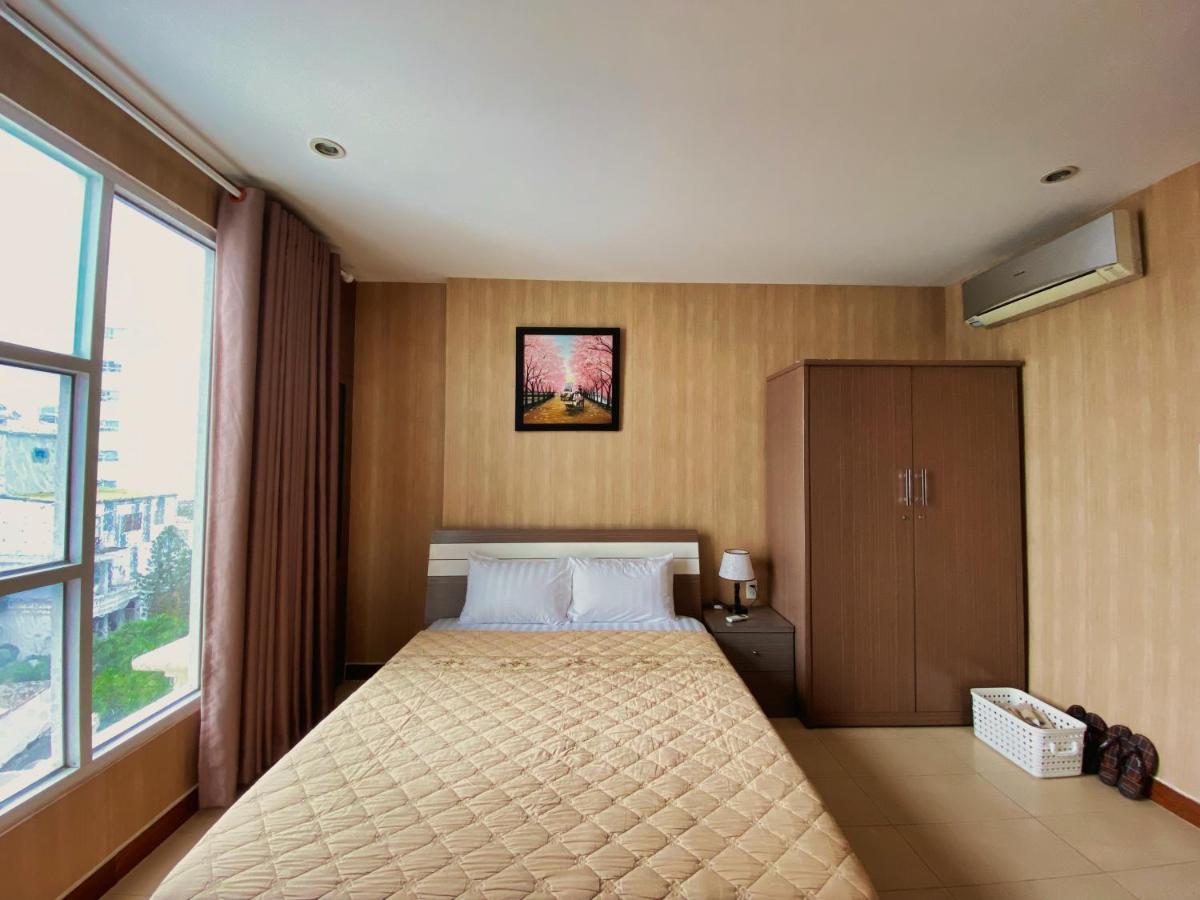 Little Aparthotel 3*