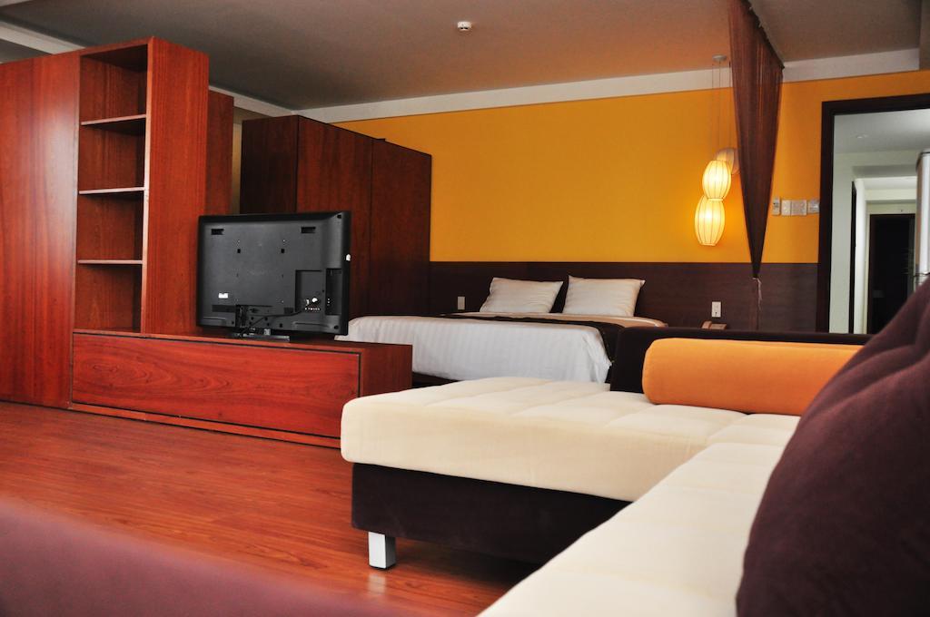 Golden Summer Hotel