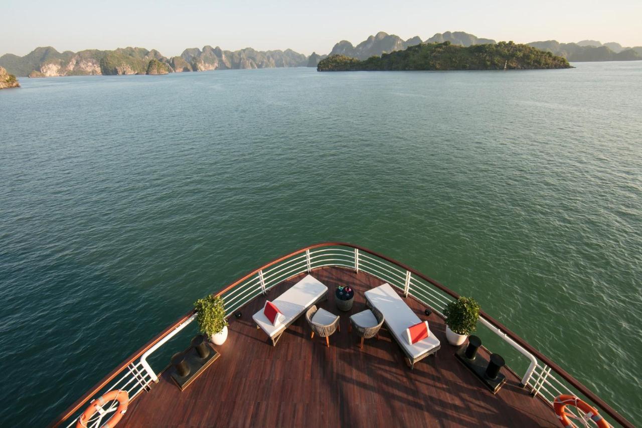 Heritage Cruises Binh Chuan Cat Ba Archipelago Ha Long