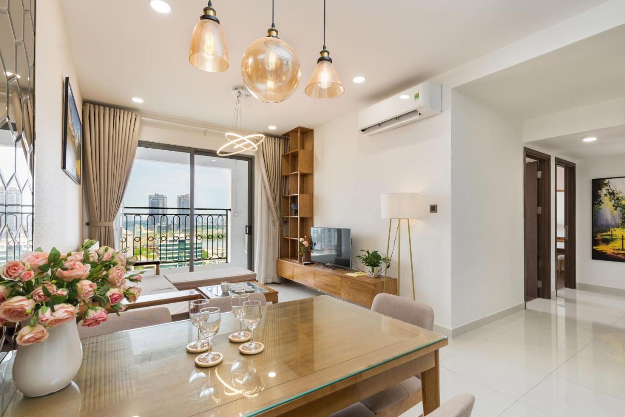 The Saigon Suite, The Luxury 2 Bedrooms With Bathtub For Over 30 Nights