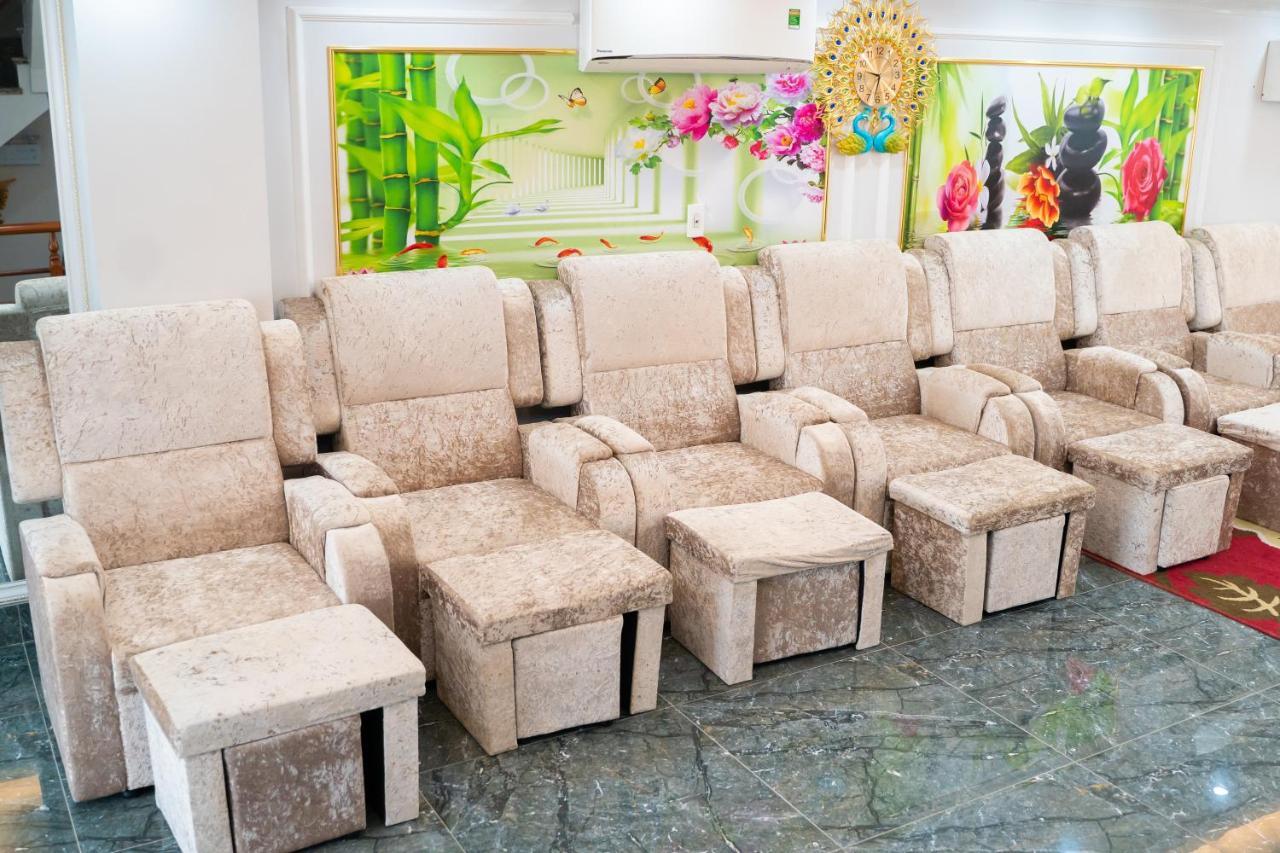 Camellia Tuan Chau Hotel