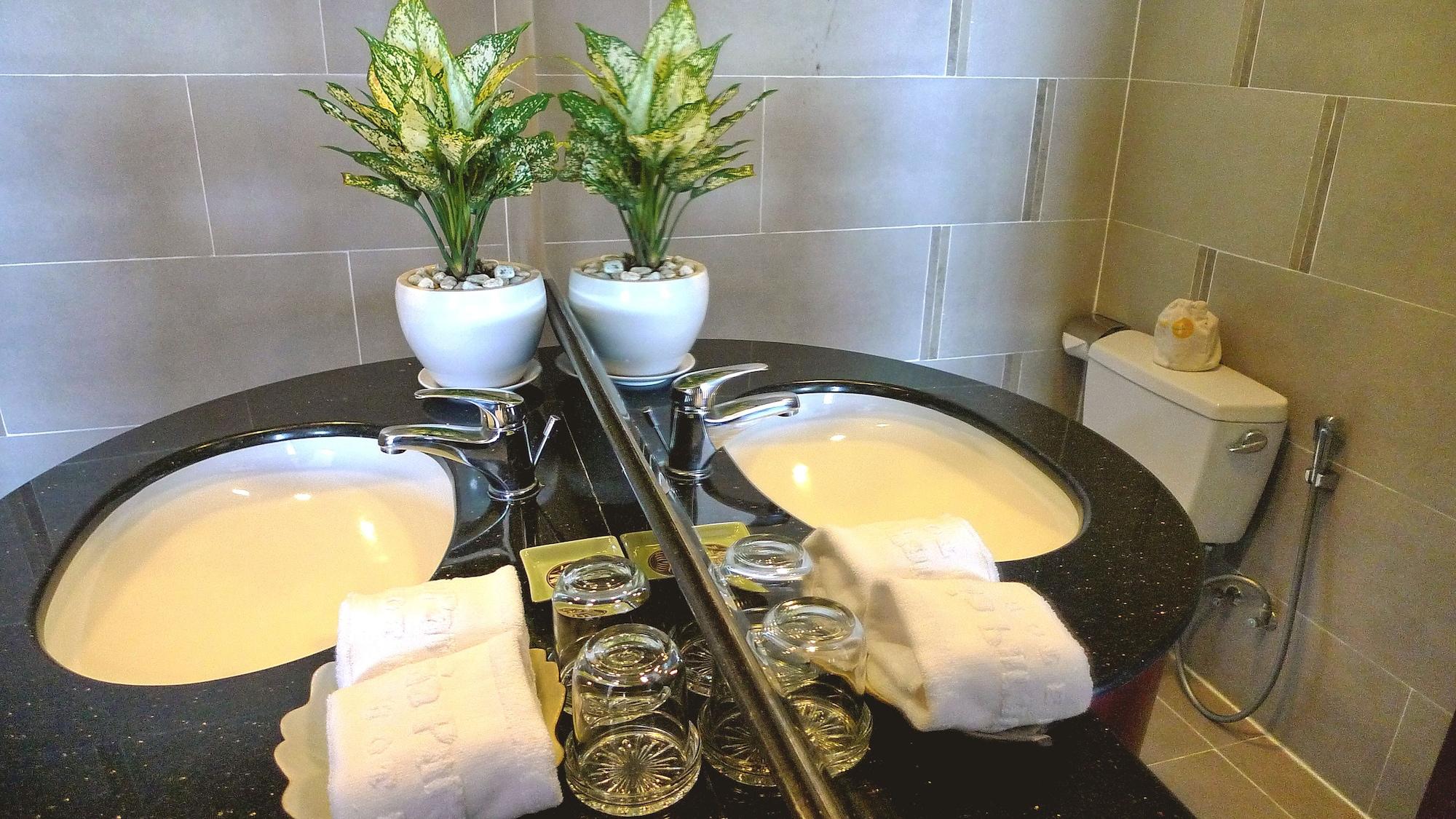 Hotel Paradise 3*