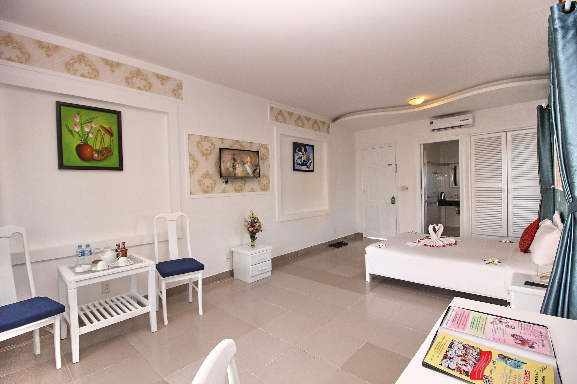Resort Little Paris