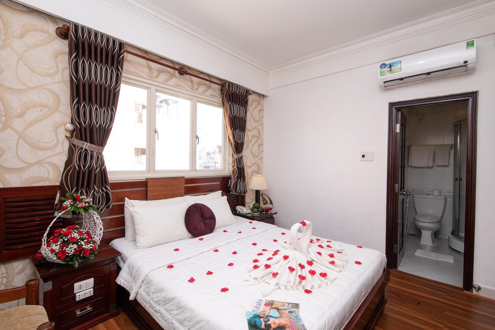 Khách Sạn&spa Rosa Khách sạn 3*