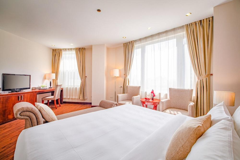 Nesta Hotel Hanoi