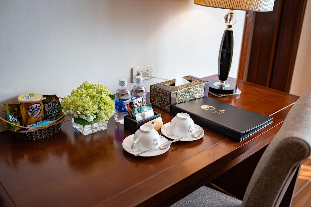 Nesta Hotel