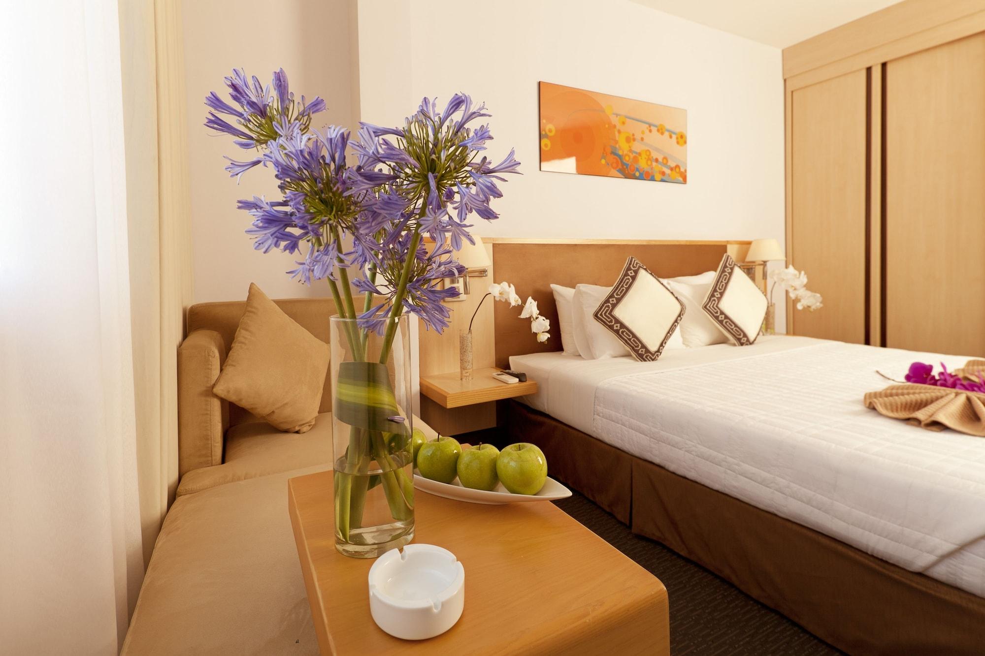 Hotel Liberty Saigon Parkview
