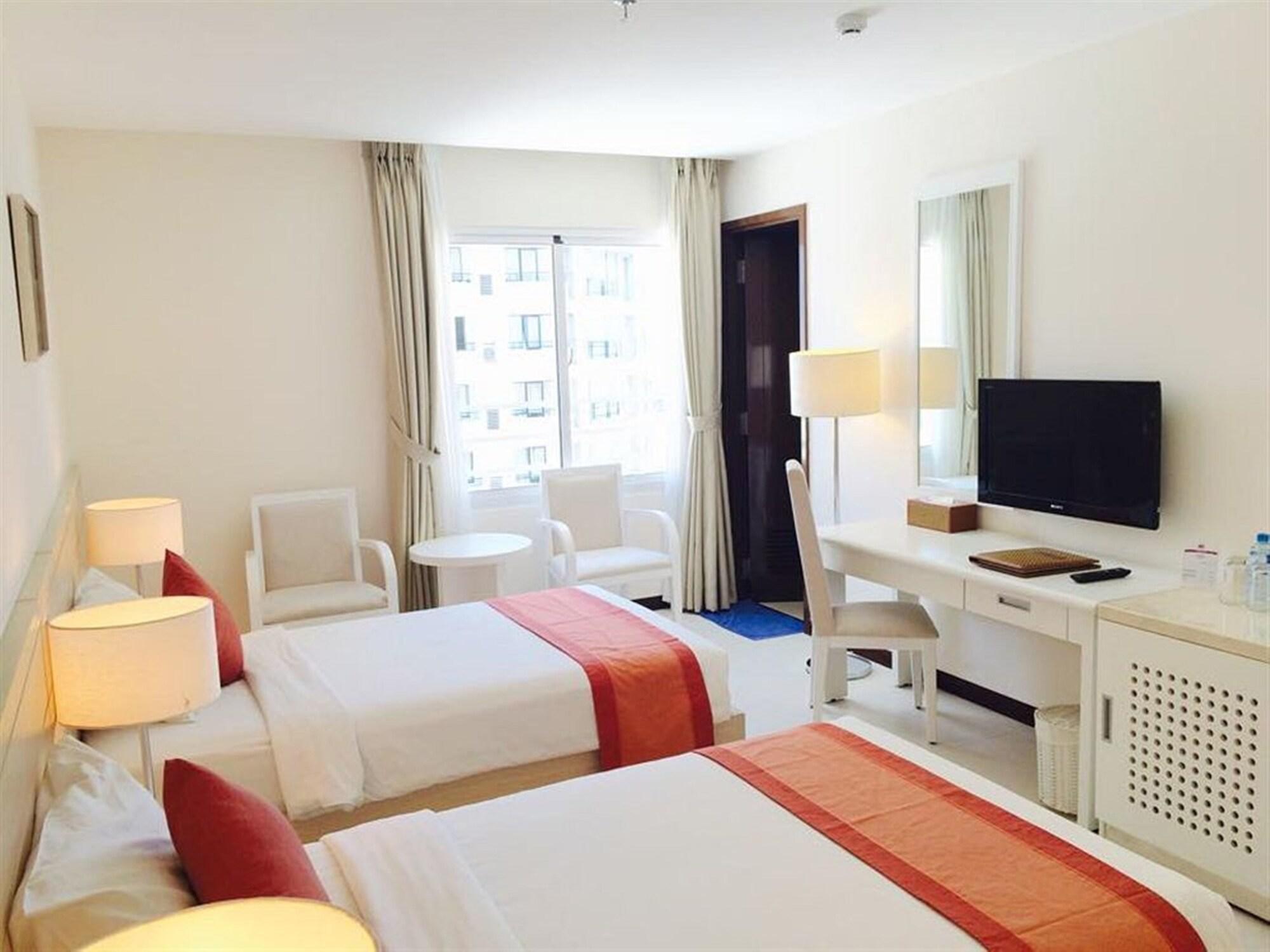 Hotel Nhi Phi Nha Trang