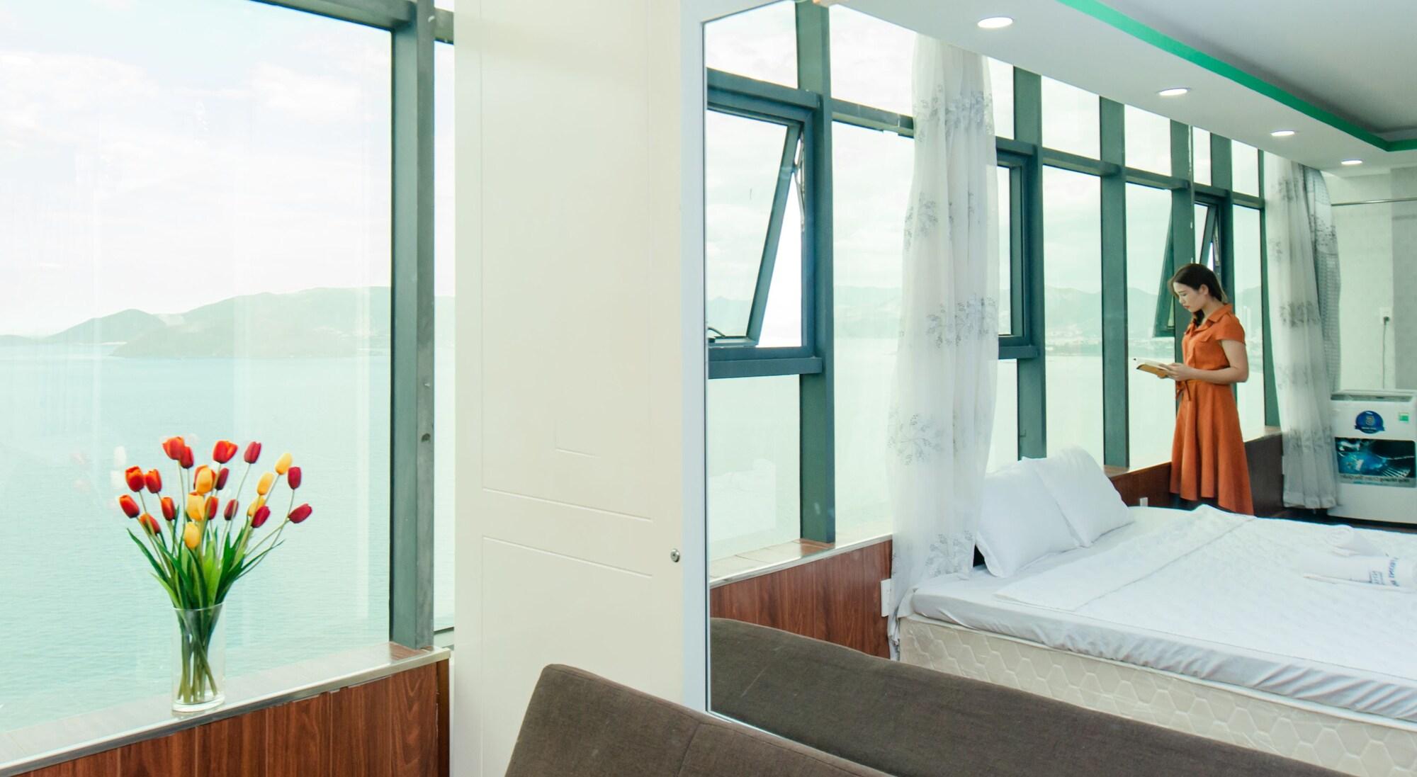 Beach Front Apartment Nha Trang