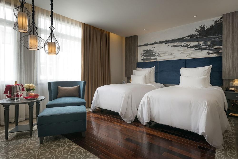 Hotel Paradise 4*