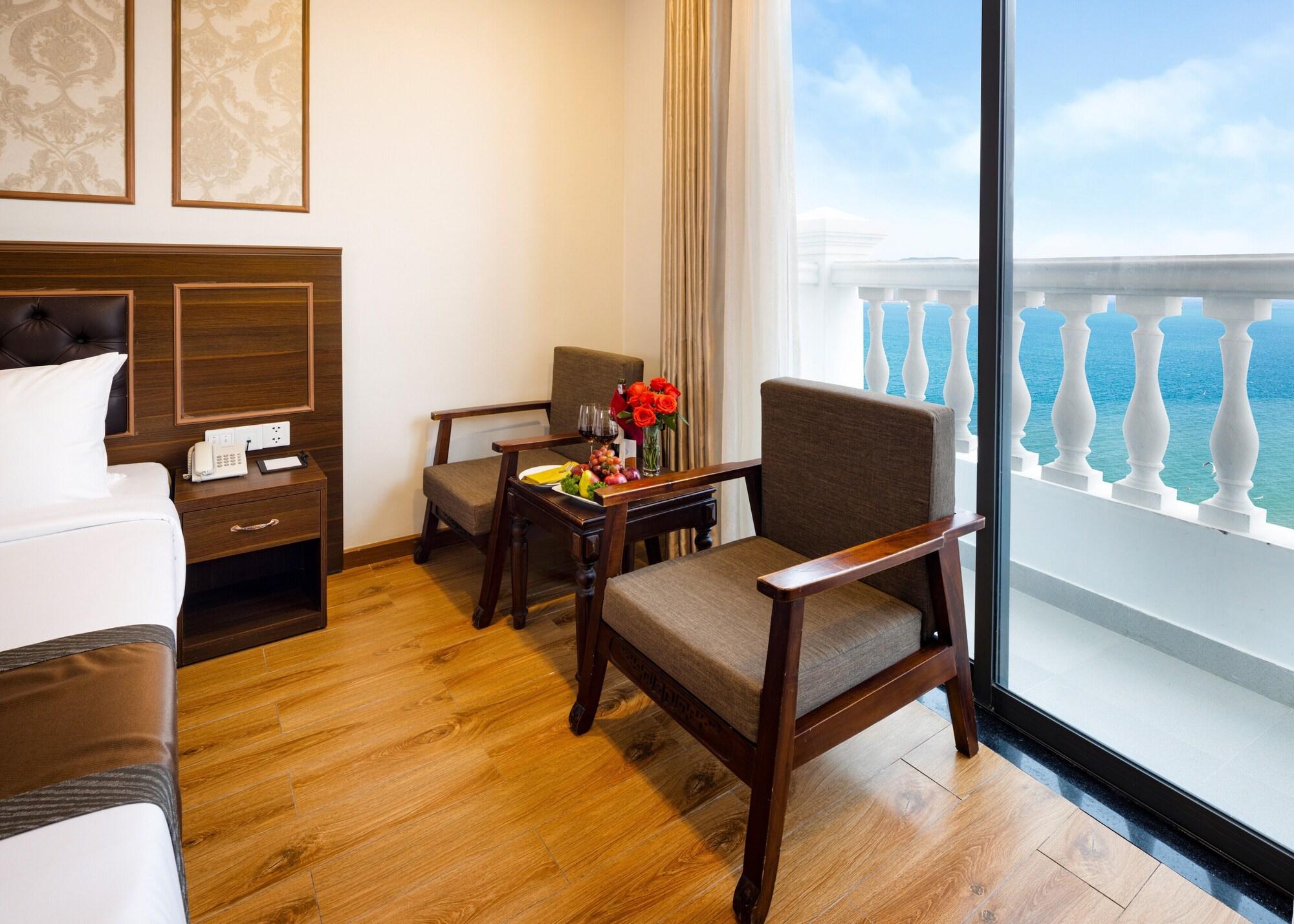 Imperial Hotel 4*